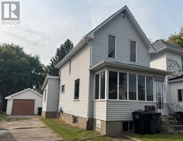 323 Norah St. N, Thunder Bay, Ontario