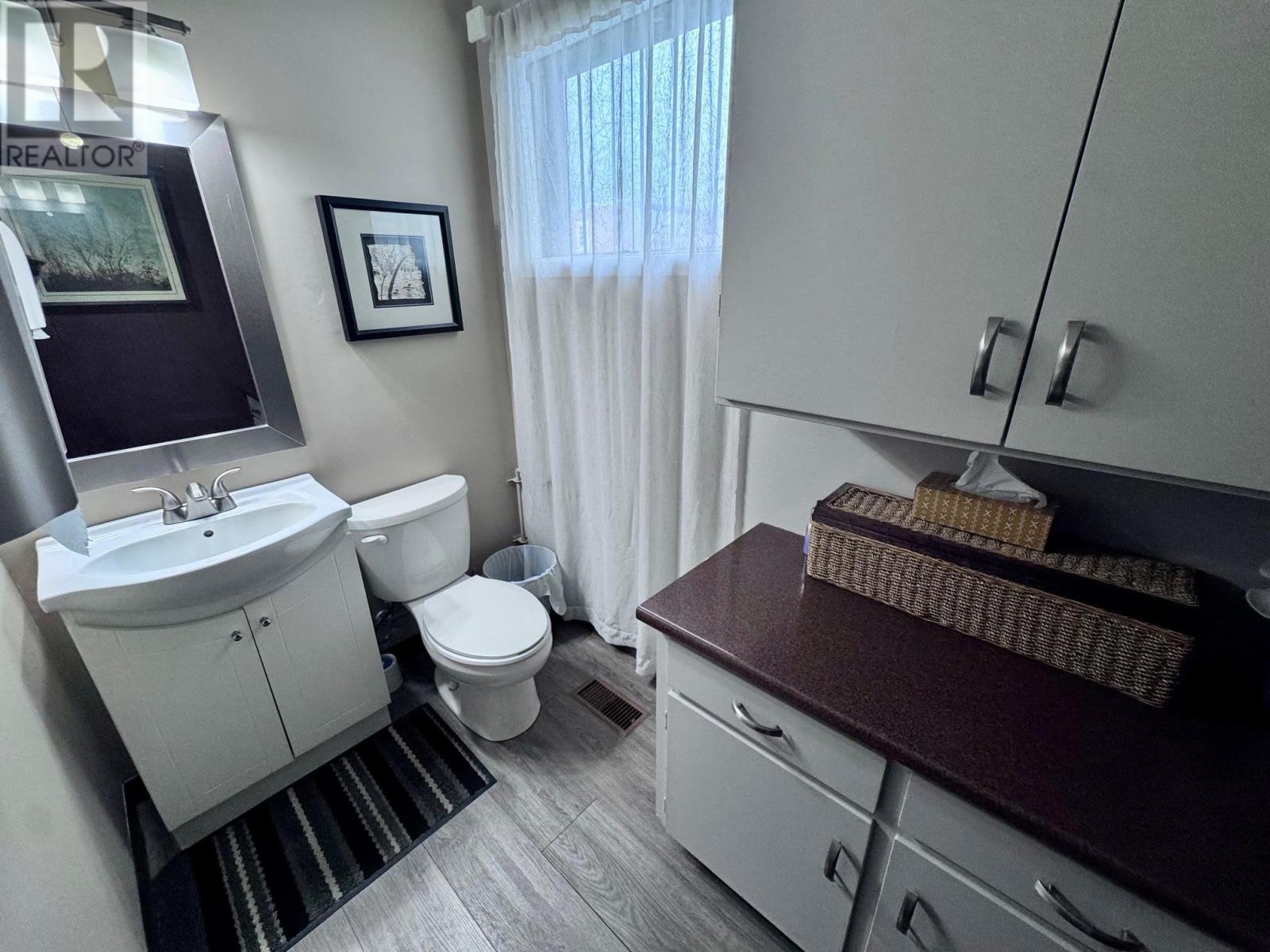 1415 Victoria Ave E, Thunder Bay, Ontario P7C 1C4 - Photo 9 - TB253348