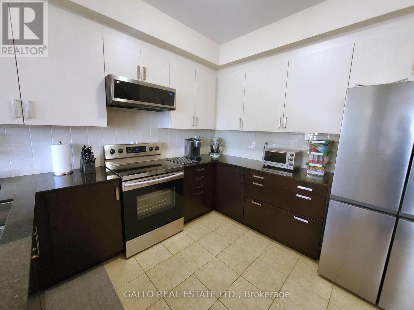 124 Countryman Road, East Gwillimbury, Ontario L9N 0N8 - Photo 16 - N12415535