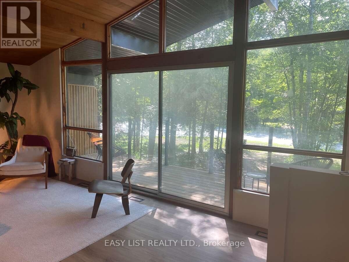 28 Birch Trail, Wasaga Beach, Ontario  L9Z 2S1 - Photo 9 - S12281488