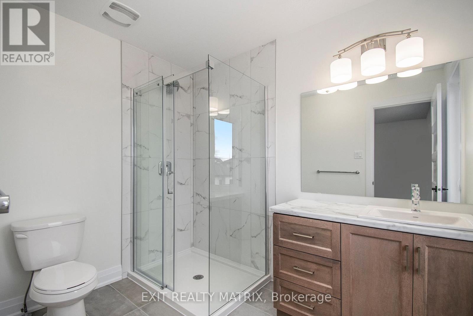 2016 Berne Street, Russell, Ontario K0A 1W0 - Photo 20 - X12514048