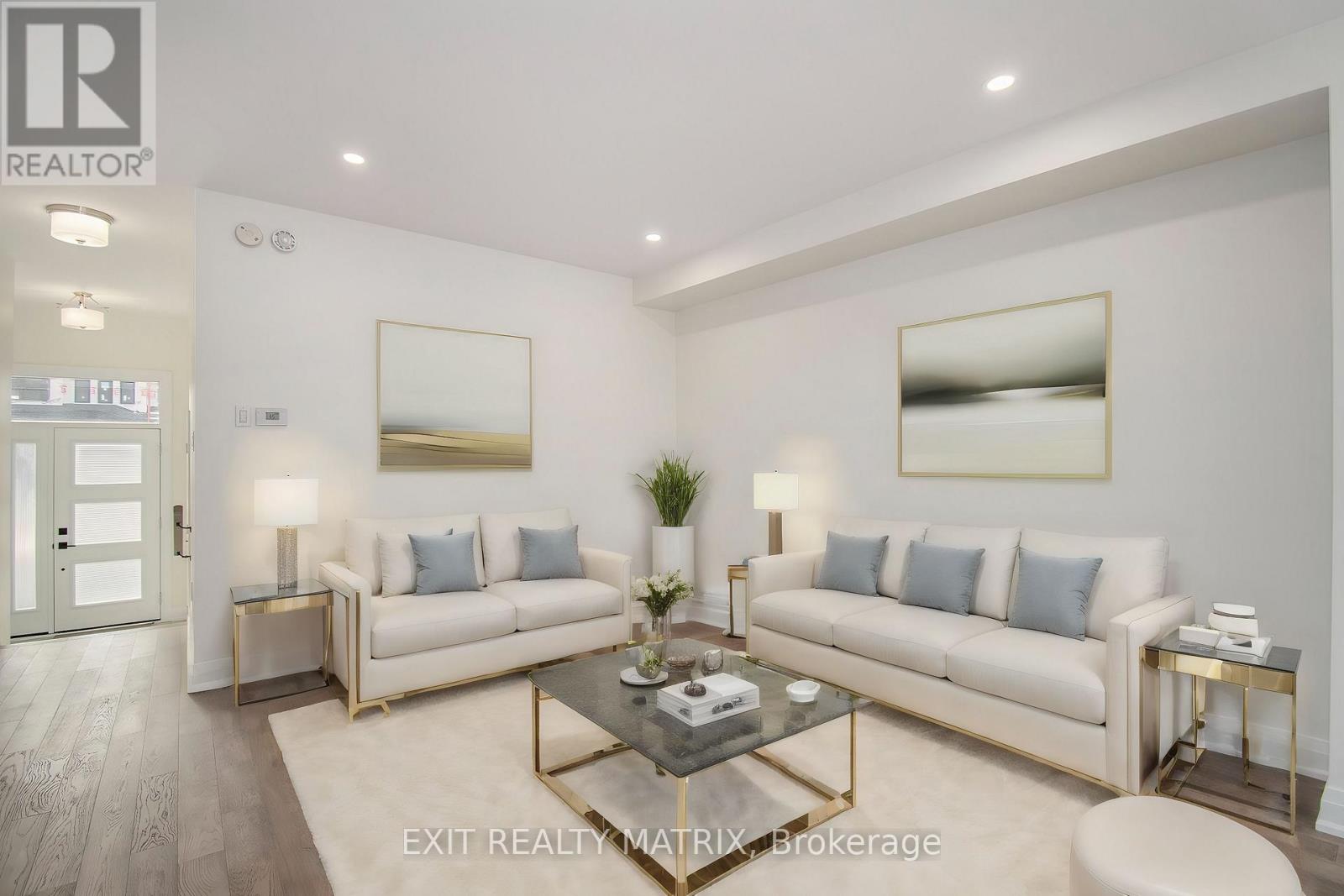 2016 Berne Street, Russell, Ontario K0A 1W0 - Photo 6 - X12514048