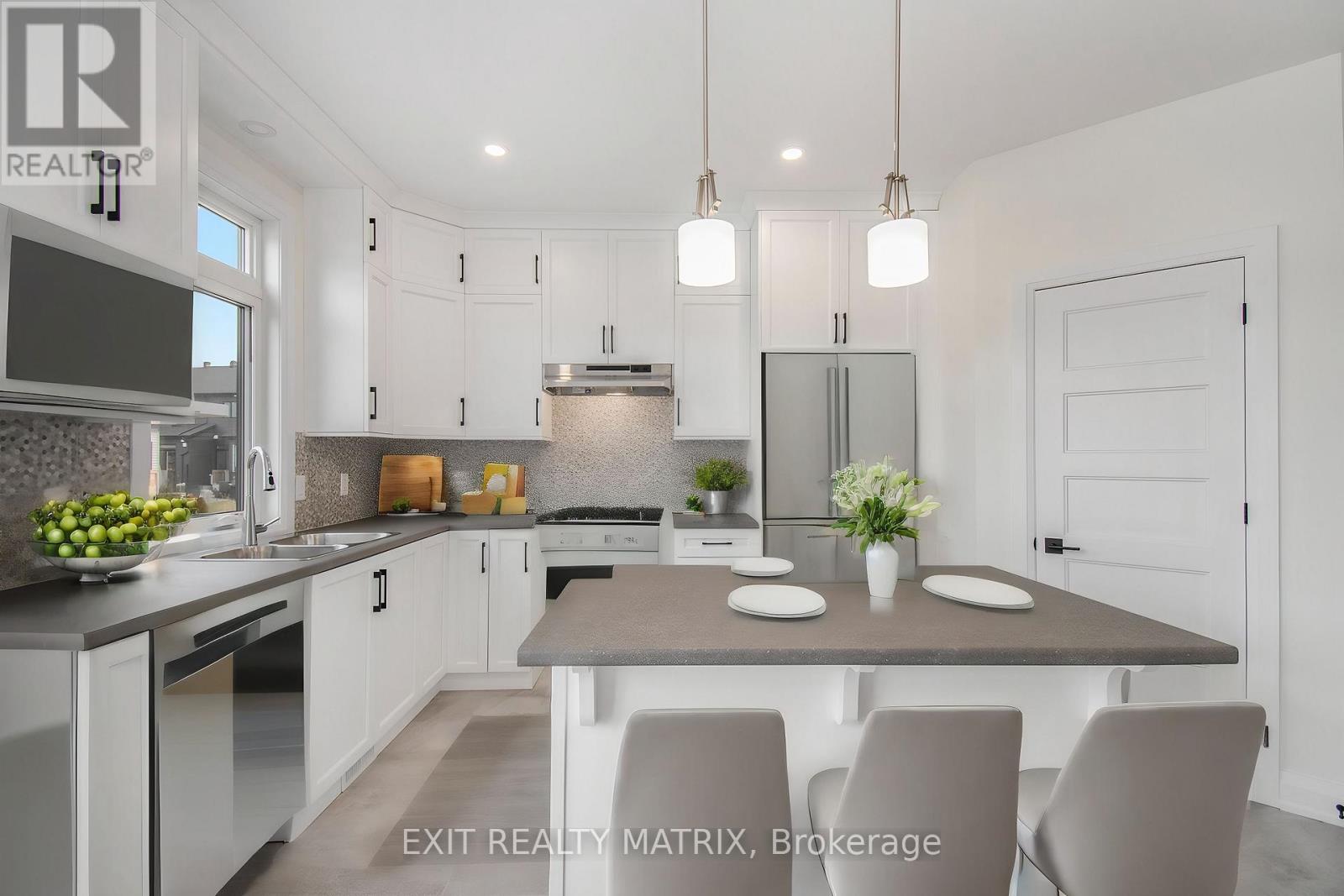 2016 Berne Street, Russell, Ontario K0A 1W0 - Photo 9 - X12514048