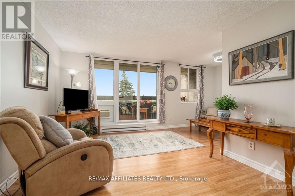 717 - 2000 Jasmine Crescent, Ottawa, Ontario K1J 8K4 - Photo 6 - X12514076