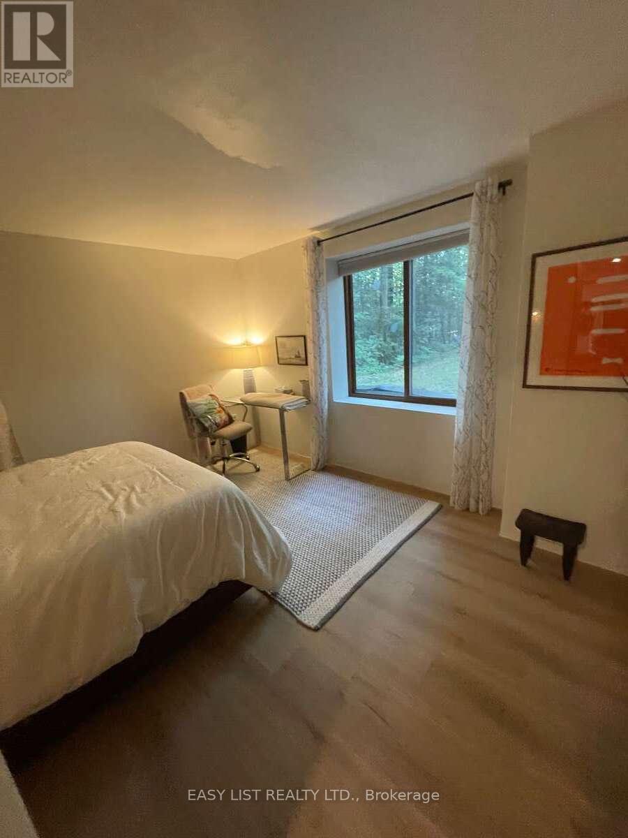 28 Birch Trail, Wasaga Beach, Ontario  L9Z 2S1 - Photo 7 - S12281488