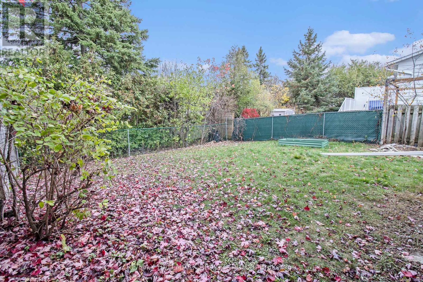 242 Castlefrank Road, Ottawa, Ontario K2L 1T5 - Photo 28 - X12514224