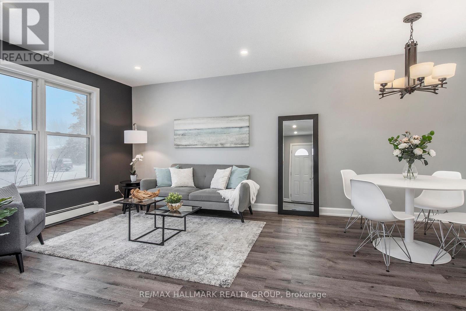 242 Castlefrank Road, Ottawa, Ontario K2L 1T5 - Photo 5 - X12514224