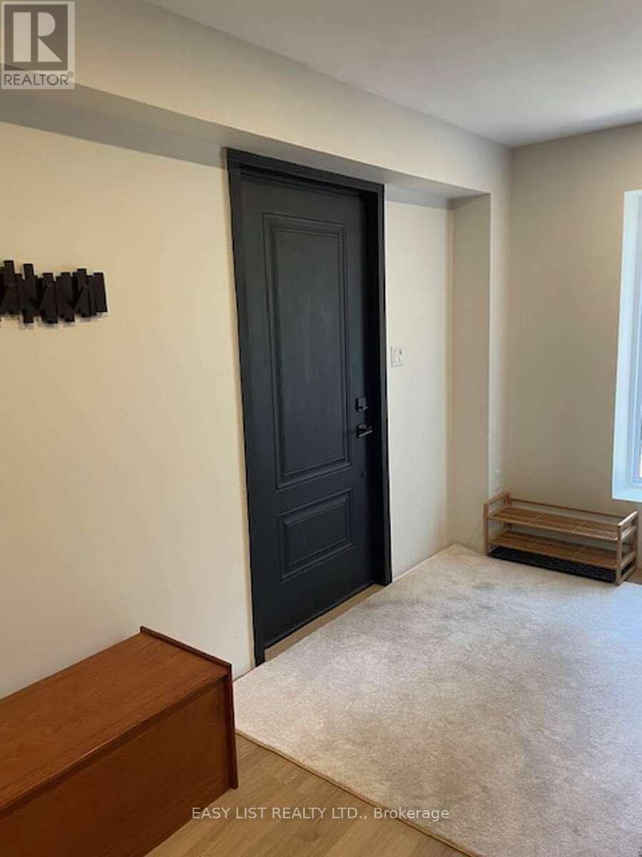 28 Birch Trail, Wasaga Beach, Ontario  L9Z 2S1 - Photo 4 - S12281488