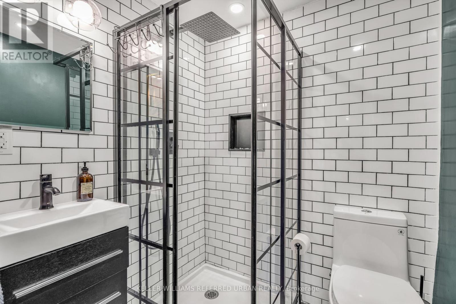 98 Mitchell Avenue, Toronto, Ontario  M6J 1B9 - Photo 45 - C12513968