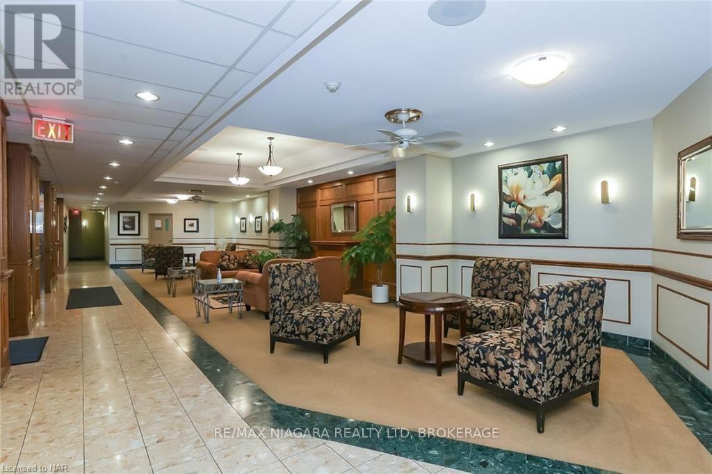 502 - 7 Gale Crescent, St. Catharines, Ontario  L2R 7M8 - Photo 2 - X12514086