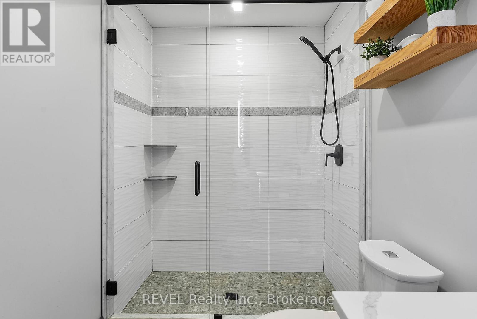 8 Reicheld Road, Haldimand, Ontario N0A 1P0 - Photo 25 - X12514194