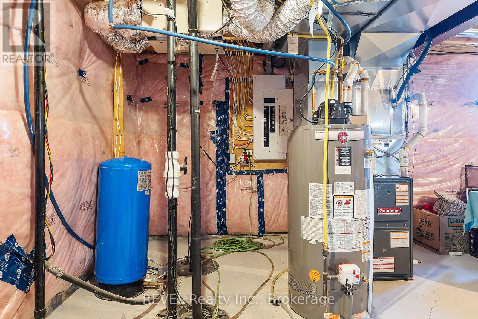 8 Reicheld Road, Haldimand, Ontario N0A 1P0 - Photo 37 - X12514194