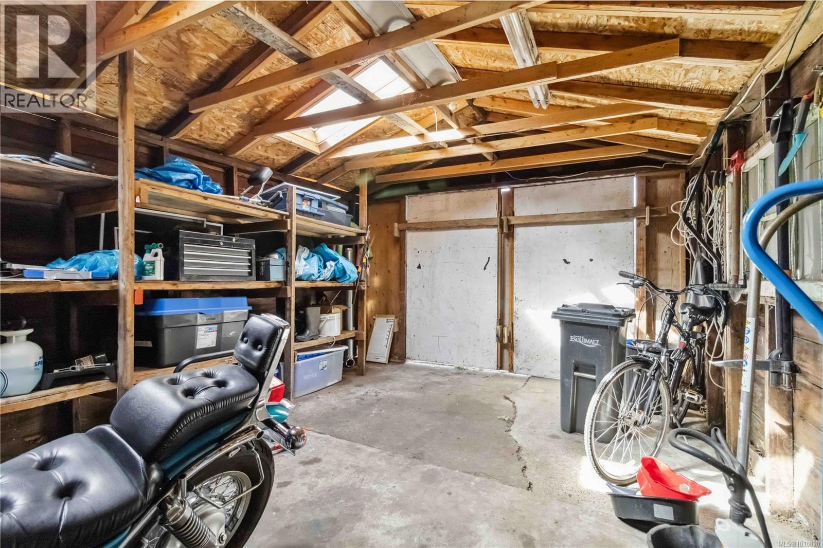 806 Old Esquimalt Rd, Esquimalt, British Columbia  V9A 4X1 - Photo 48 - 1018898