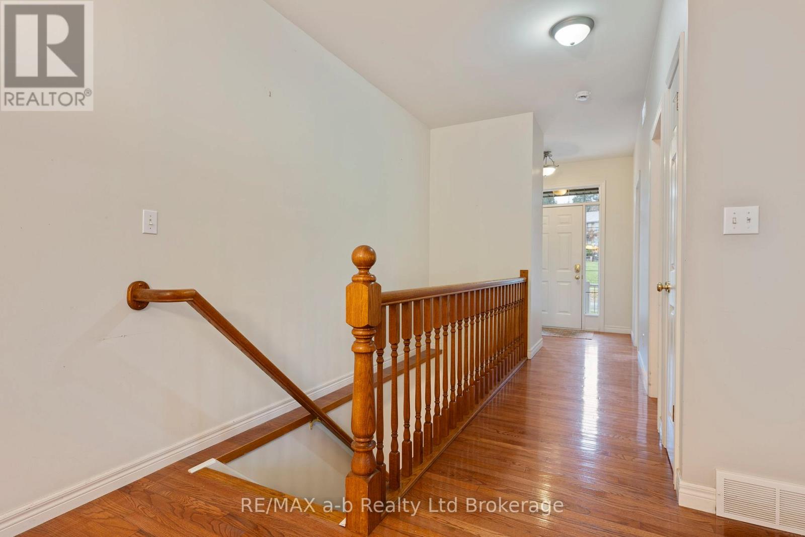 117 Ferguson Drive, Woodstock, Ontario N4V 1H4 - Photo 15 - X12514060