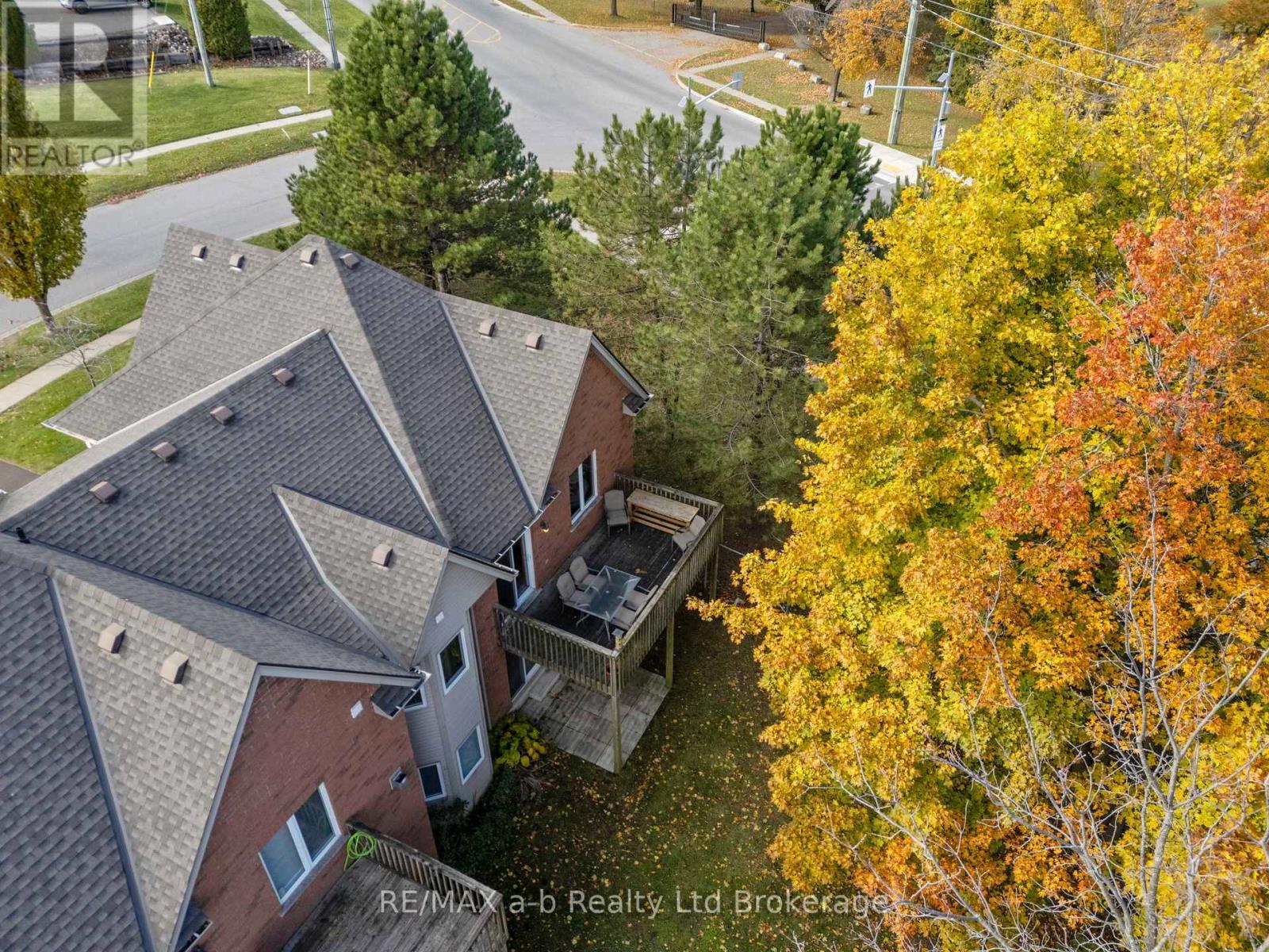 117 Ferguson Drive, Woodstock, Ontario N4V 1H4 - Photo 23 - X12514060