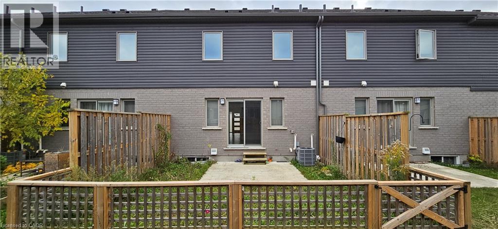 33 Nieson Street, Cambridge, Ontario N1R 0B9 - Photo 2 - 40784522