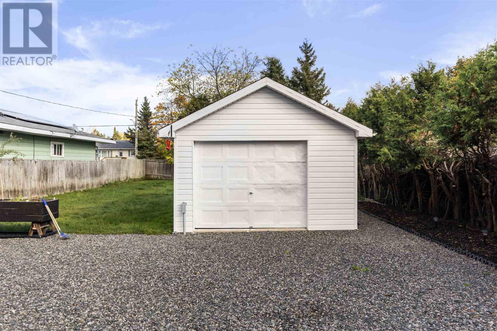 12 Lethbridge St, Sault Ste. Marie, Ontario  P6C 3Y4 - Photo 42 - SM253075