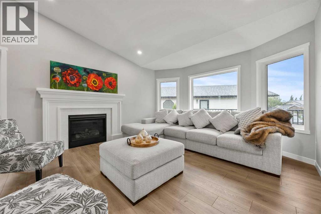 335 Sheep River Place, Okotoks, Alberta  T1S 1N7 - Photo 7 - A2266790