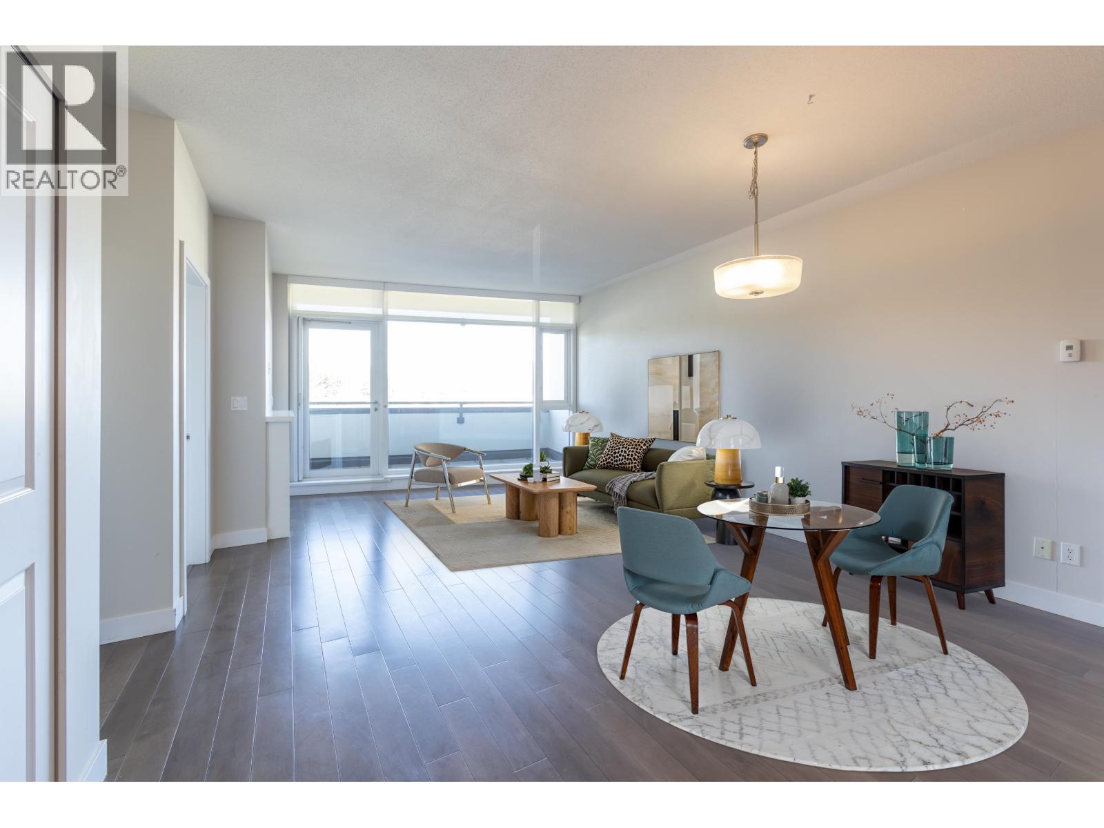 507 5725 TEREDO STREET, Sechelt, British Columbia