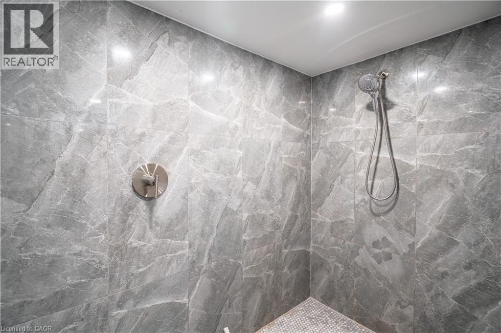 14 Milton Road, St. Catharines, Ontario  L2P 3E8 - Photo 35 - 40784021