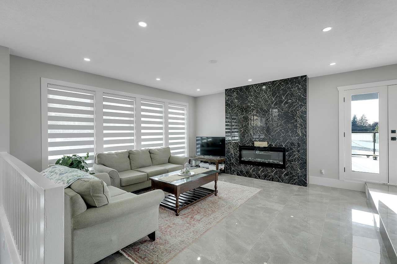 32373 Grouse Court, Abbotsford, British Columbia  V2T 1K3 - Photo 2 - R3065079