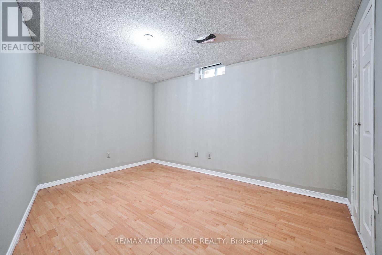 10 Olivewood Drive, Markham, Ontario  L3S 3E3 - Photo 43 - N12513958