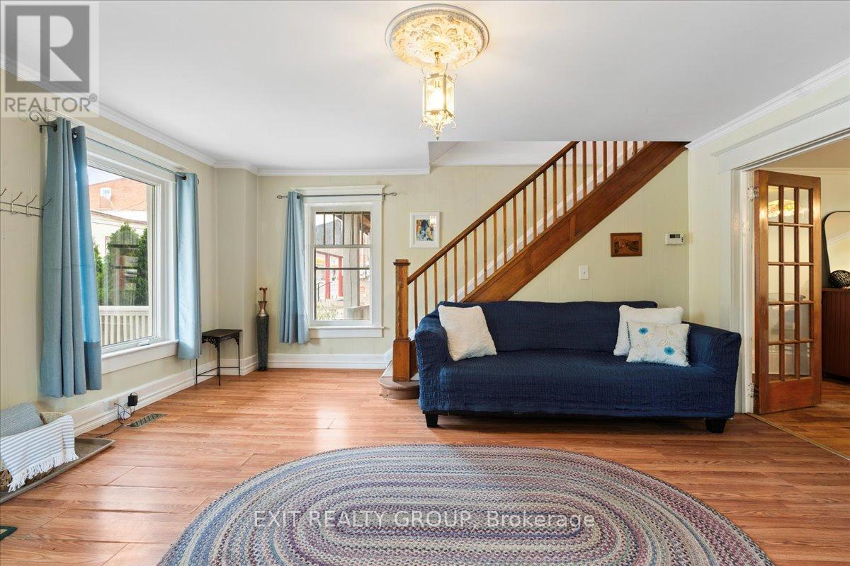 101 Durham Street S, Madoc, Ontario  K0K 2K0 - Photo 17 - X12514028