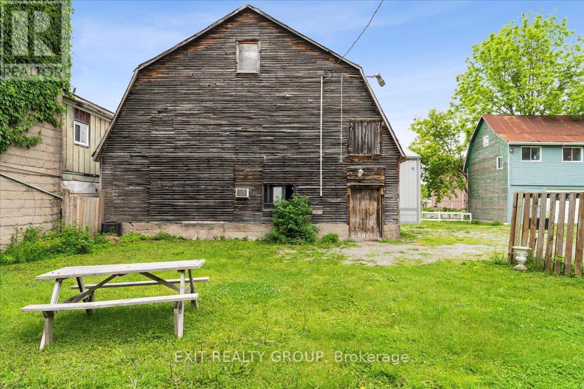 101 Durham Street S, Madoc, Ontario K0K 2K0 - Photo 29 - X12514038