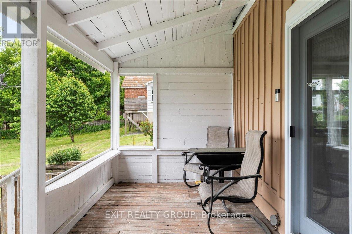 101 Durham Street S, Madoc, Ontario K0K 2K0 - Photo 35 - X12514038