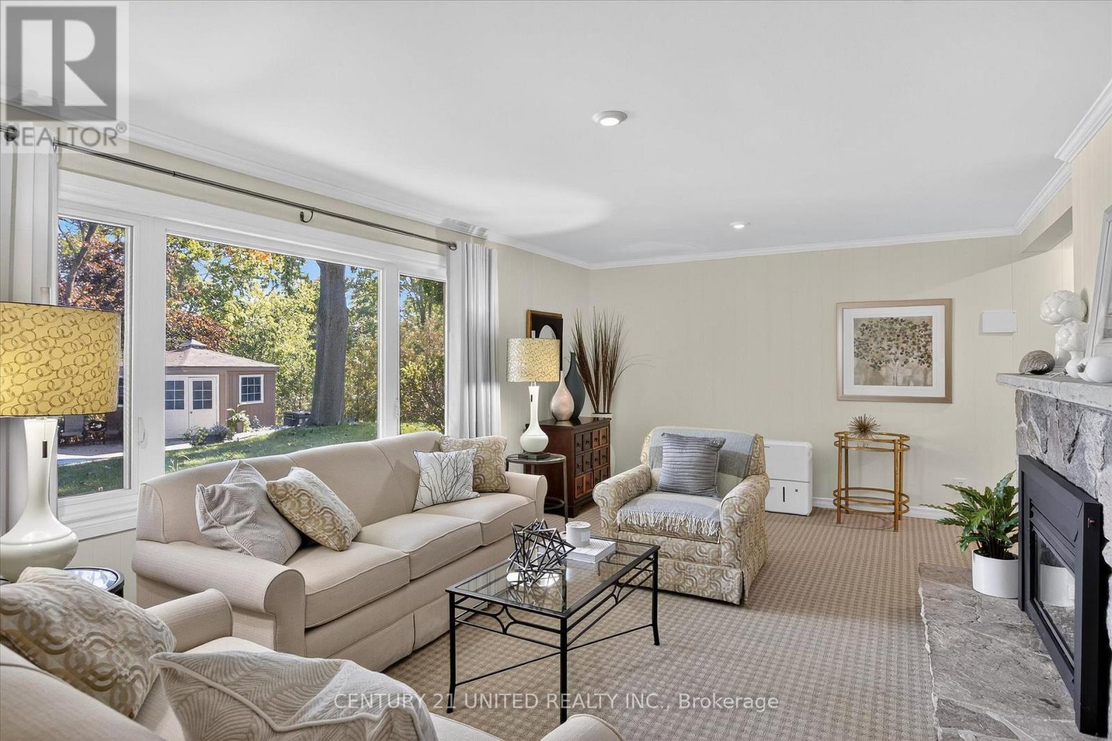 8 Oakwood Crescent, Peterborough, Ontario K9J 1N3 - Photo 29 - X12514050