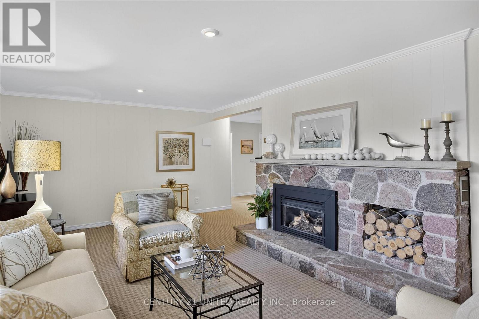 8 Oakwood Crescent, Peterborough, Ontario K9J 1N3 - Photo 30 - X12514050