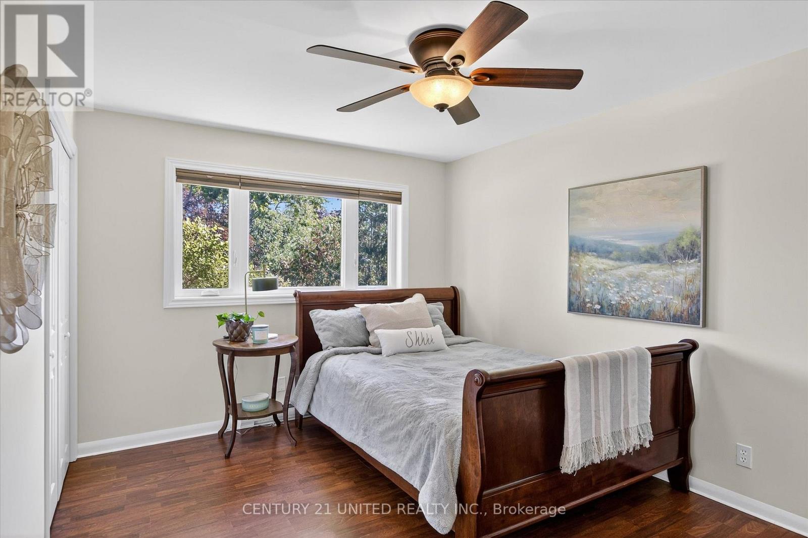 8 Oakwood Crescent, Peterborough, Ontario K9J 1N3 - Photo 33 - X12514050