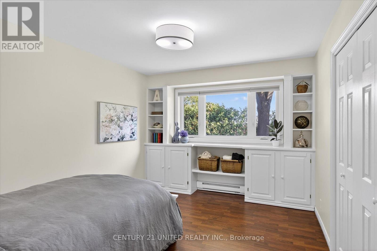 8 Oakwood Crescent, Peterborough, Ontario K9J 1N3 - Photo 34 - X12514050