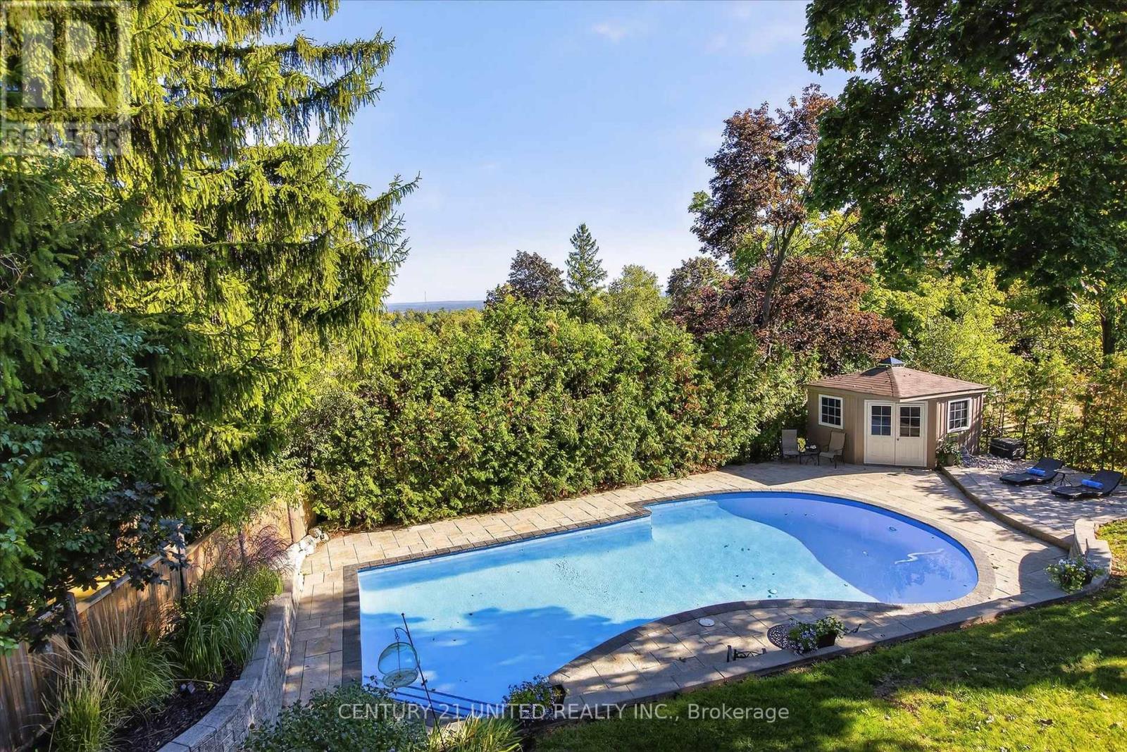 8 Oakwood Crescent, Peterborough, Ontario K9J 1N3 - Photo 46 - X12514050