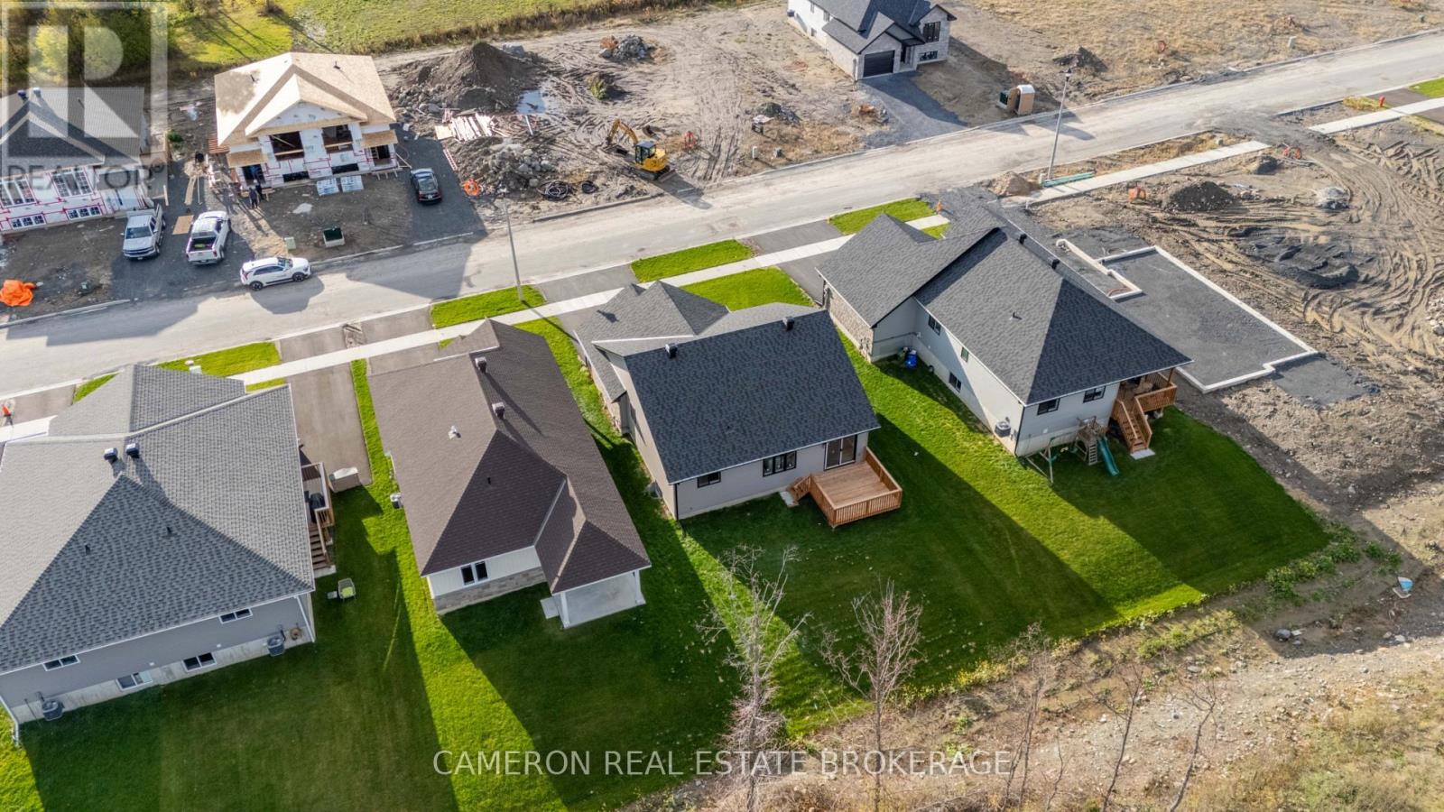 3153 Mauricy Street, Cornwall, Ontario K6K 0A1 - Photo 10 - X12514170