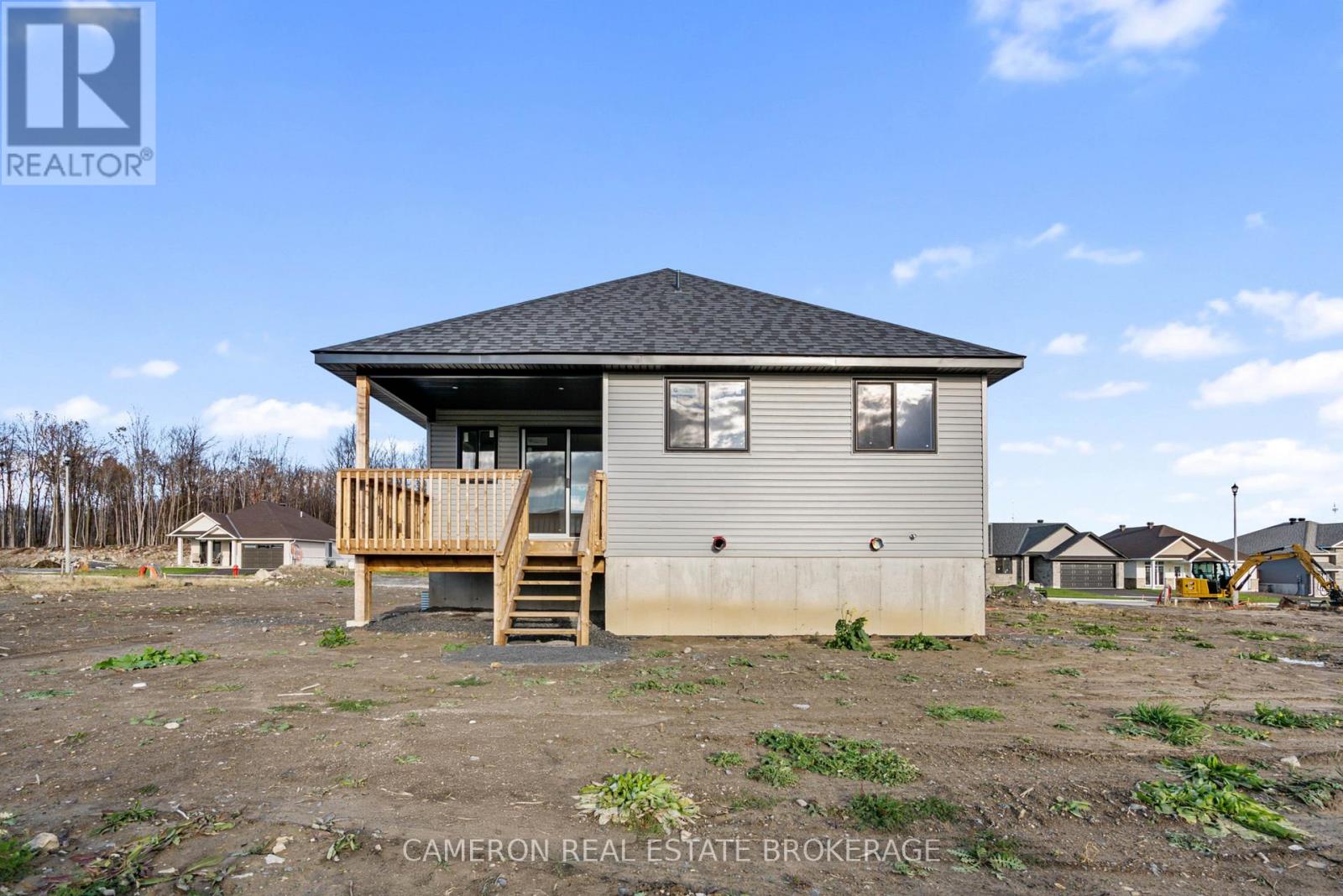 3166 Mauricy Street, Cornwall, Ontario K6K 0A1 - Photo 2 - X12514174