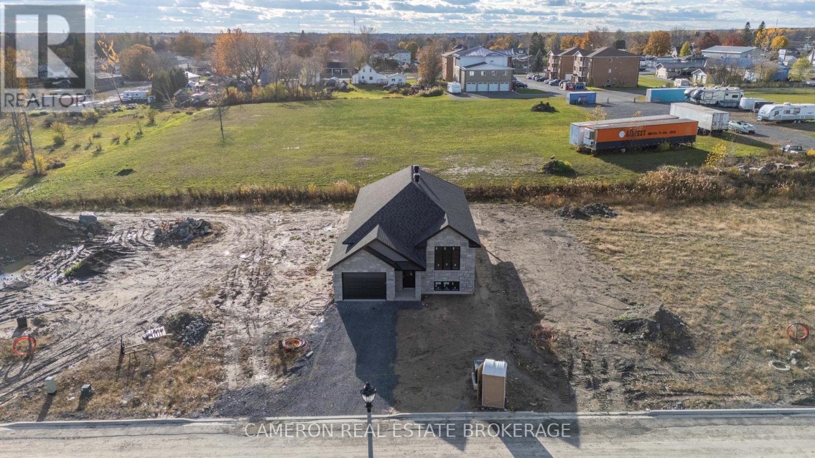 3166 Mauricy Street, Cornwall, Ontario K6K 0A1 - Photo 9 - X12514174