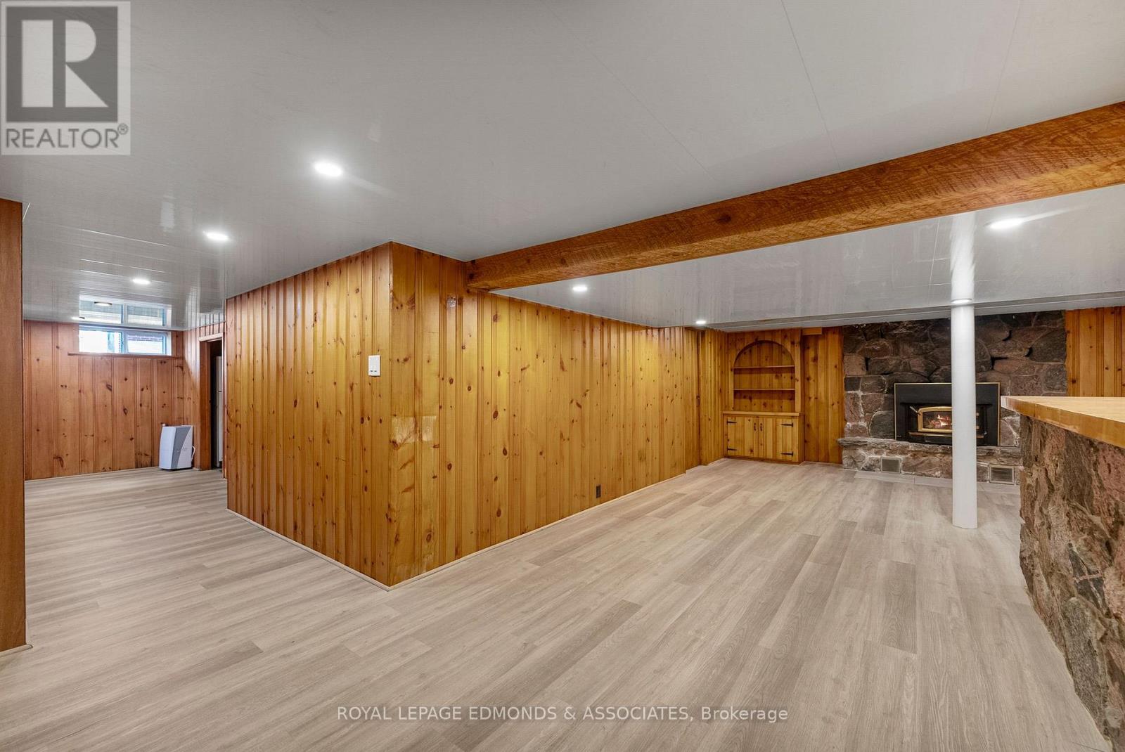 2323 B Line Road, Laurentian Valley, Ontario K8A 6W8 - Photo 21 - X12514142