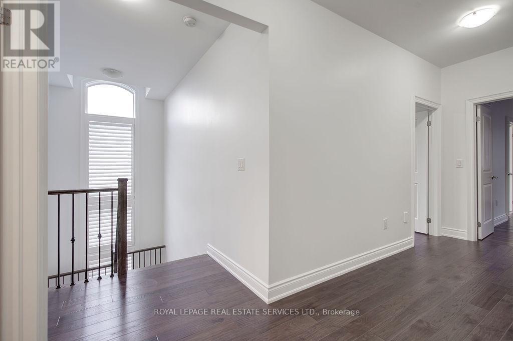 134 Zachary Crescent, Oakville, Ontario  L6H 0V5 - Photo 14 - W12513838