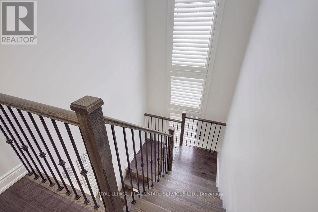 134 Zachary Crescent, Oakville, Ontario  L6H 0V5 - Photo 14 - W12513864