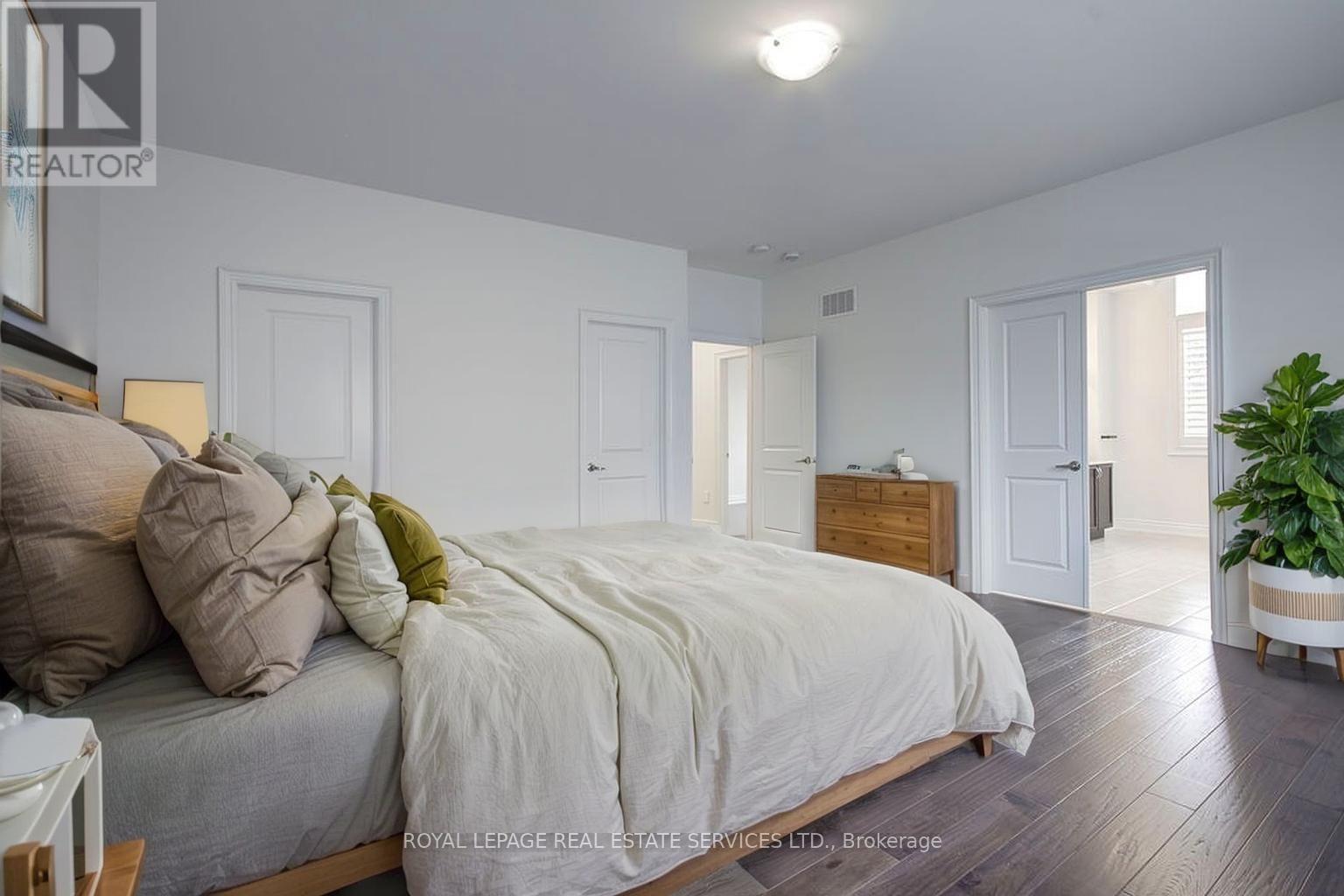 134 Zachary Crescent, Oakville, Ontario  L6H 0V5 - Photo 17 - W12513864