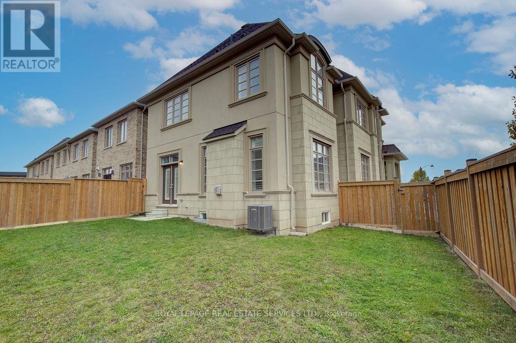 134 Zachary Crescent, Oakville, Ontario  L6H 0V5 - Photo 26 - W12513864