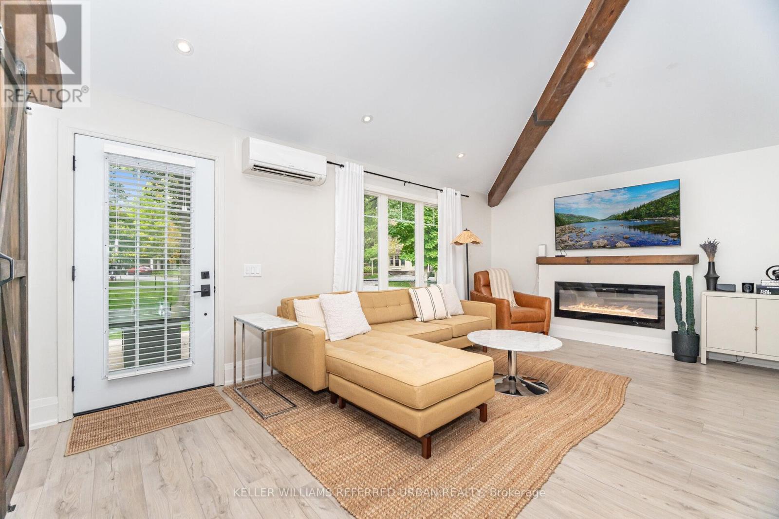 7067 Old Mill Lane, Mississauga, Ontario  L5W 1A1 - Photo 15 - W12513894