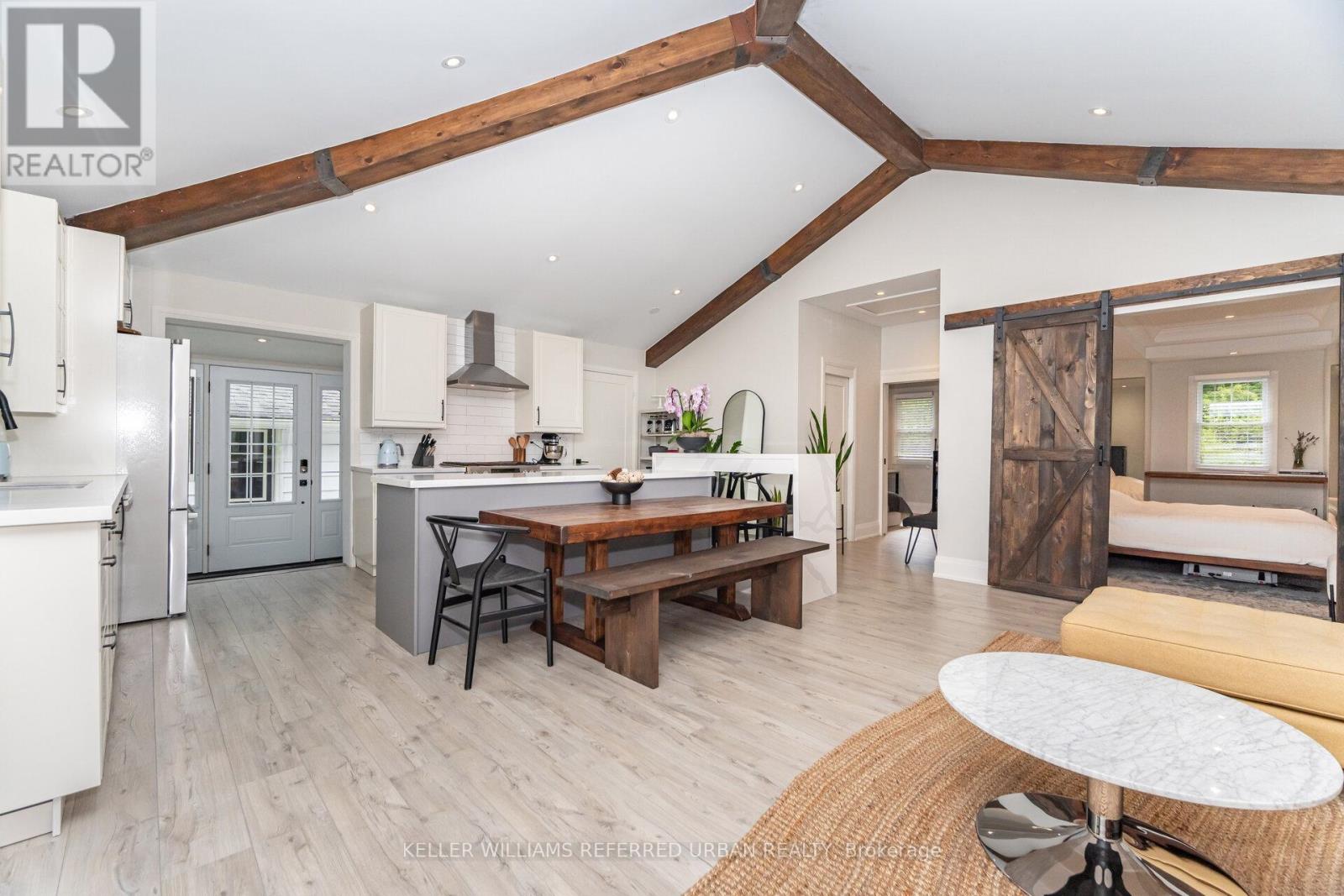 7067 Old Mill Lane, Mississauga, Ontario  L5W 1A1 - Photo 19 - W12513894