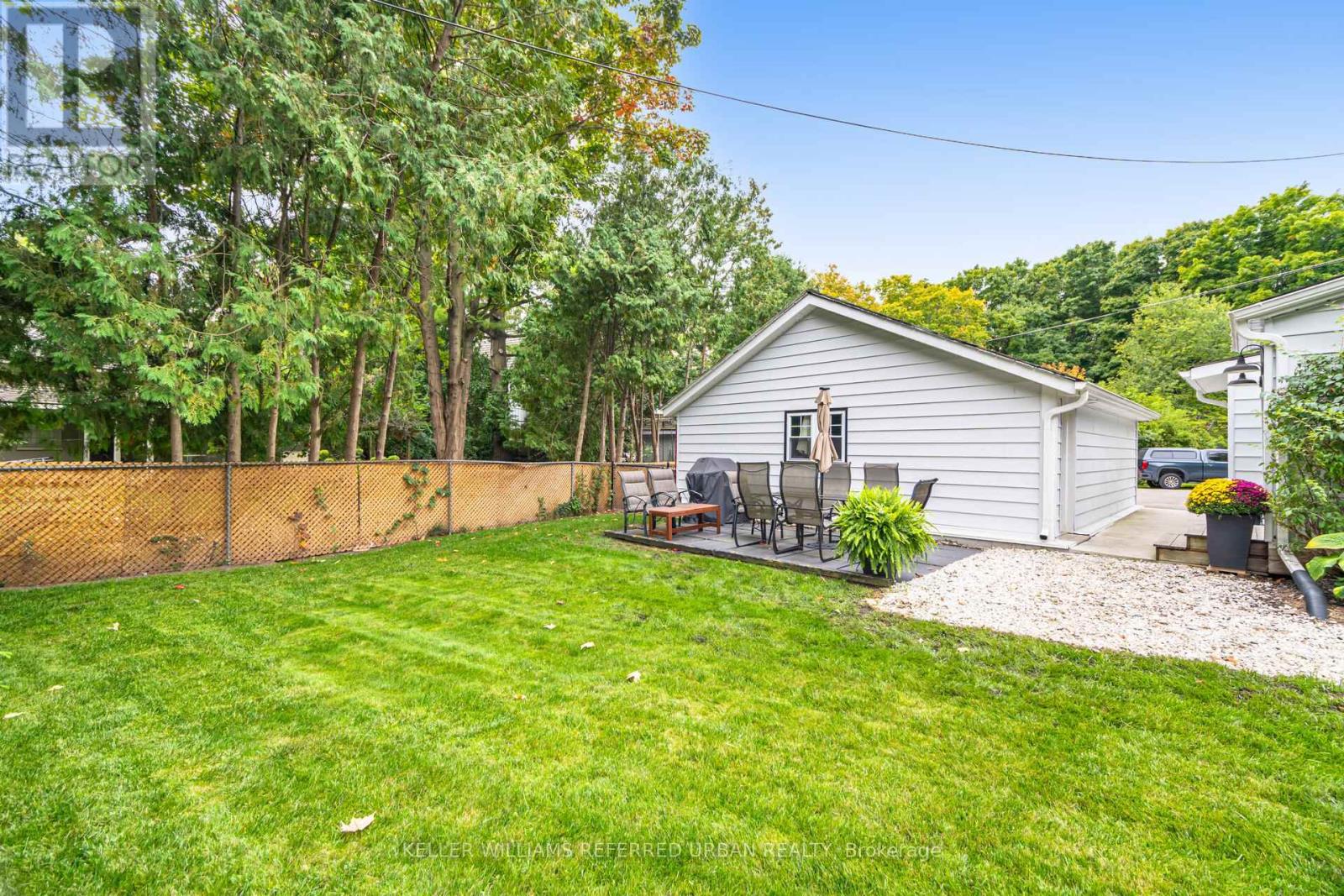 7067 Old Mill Lane, Mississauga, Ontario  L5W 1A1 - Photo 28 - W12513894