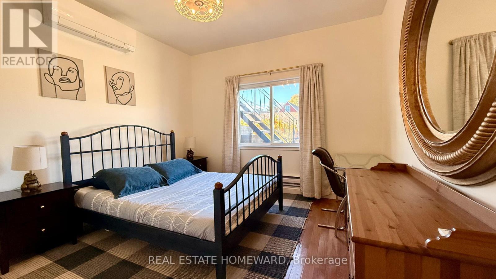 266 Symington Avenue, Toronto, Ontario  M6P 3W8 - Photo 10 - W12513950