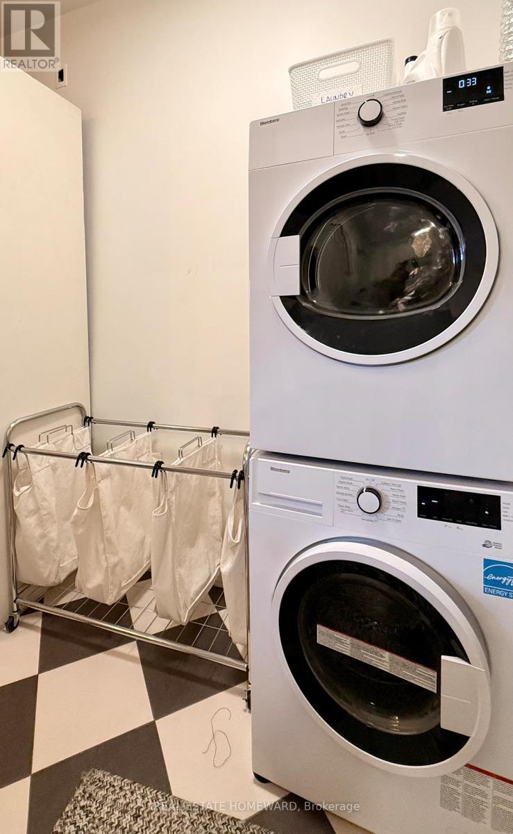 266 Symington Avenue, Toronto, Ontario  M6P 3W8 - Photo 21 - W12513950