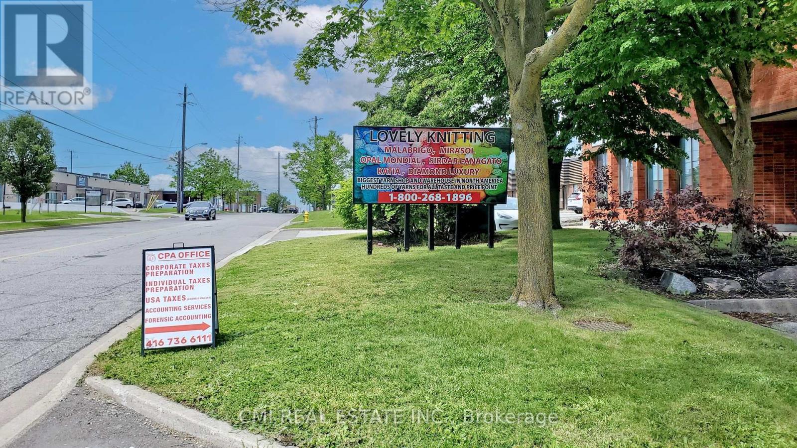 44 MARTIN ROSS AVENUE, Toronto, Ontario