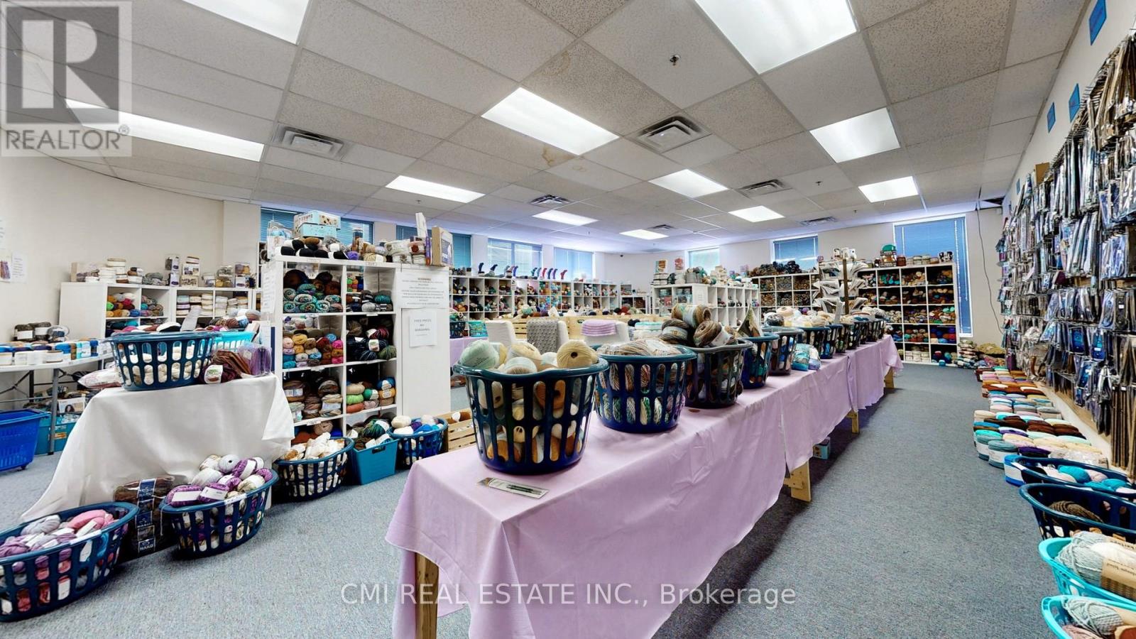 44 Martin Ross Avenue, Toronto, Ontario  M3J 2L4 - Photo 10 - W12513960