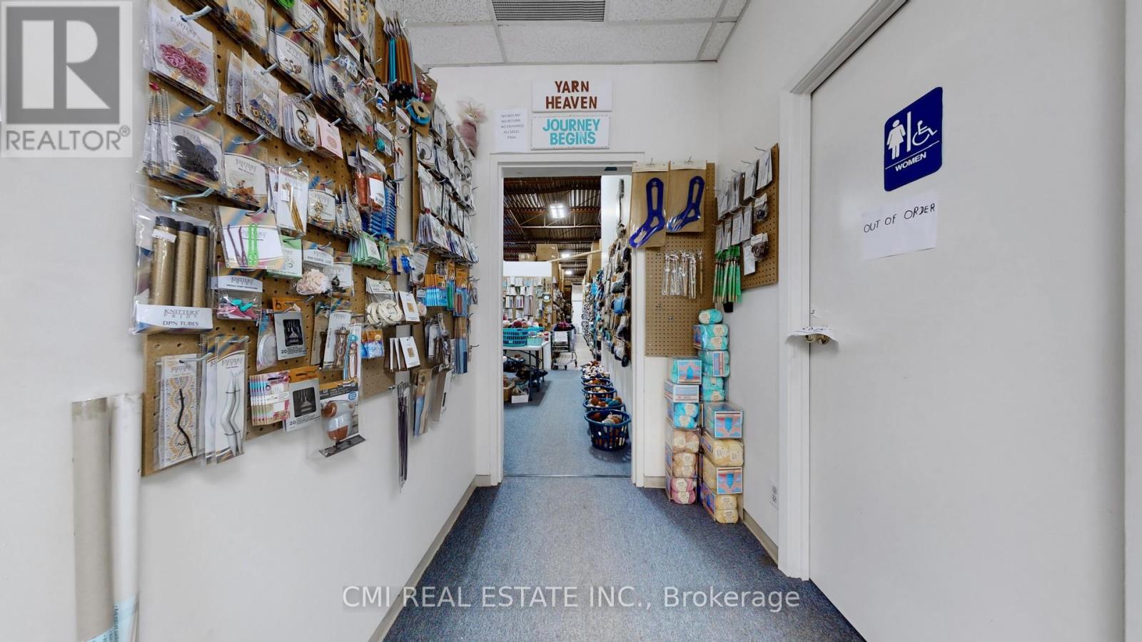 44 Martin Ross Avenue, Toronto, Ontario  M3J 2L4 - Photo 12 - W12513960